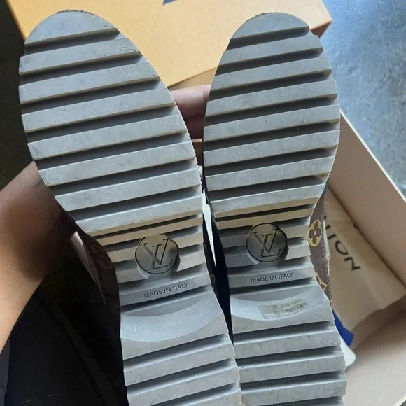 Louis Vuitton Taupe and Black Boots - Picture 7 of 9